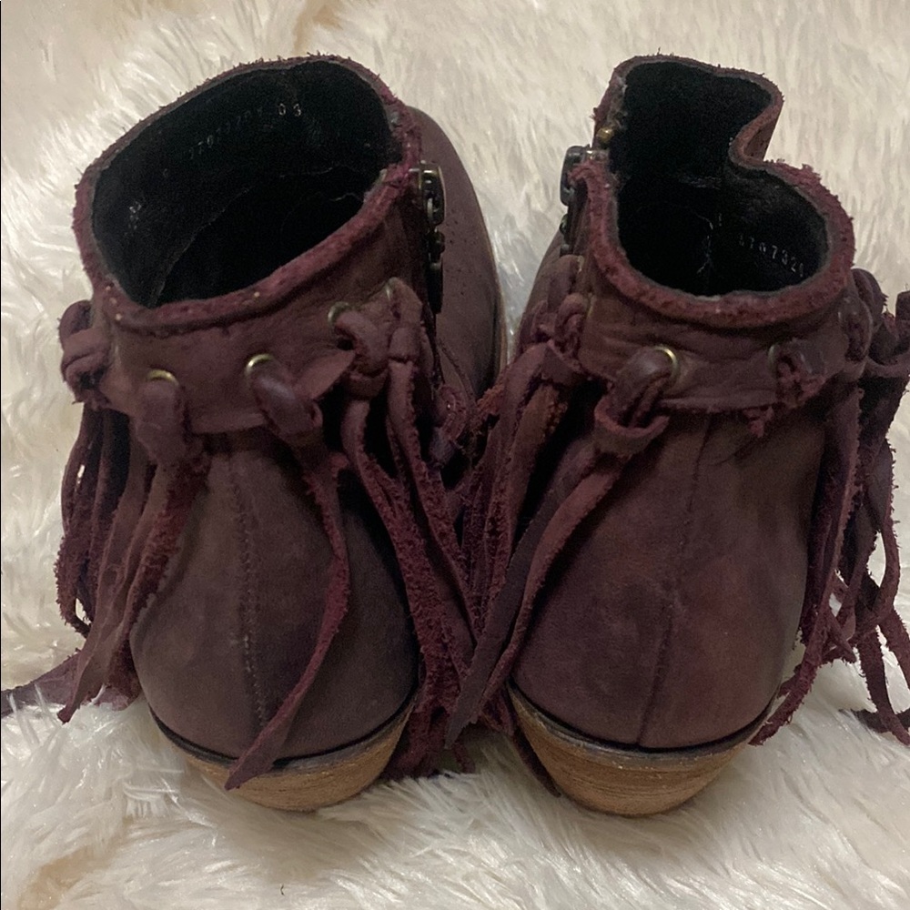 LIBERTY Black Purple Ankle Boots with Stylish Fringe - Picture 6 of 10